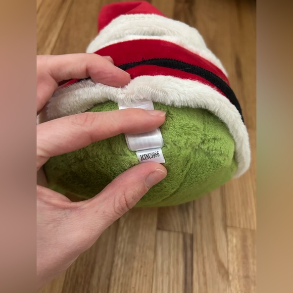 Jellycat Santa Ricky Rain Frog - Picture 4 of 4